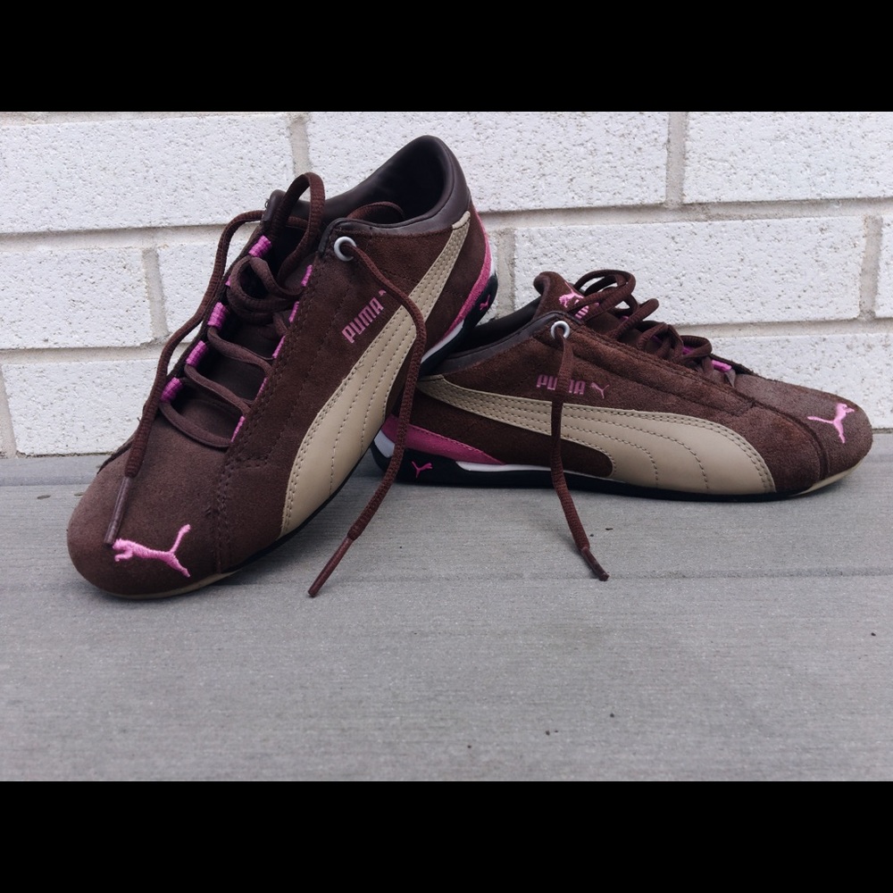 Puma tennis shoes